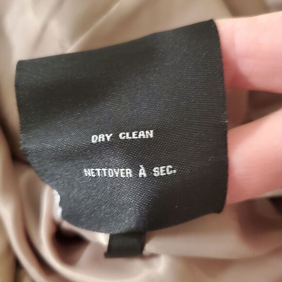 Cole Haan Padded Stitch Puffer Jacket sz Medium - Picture 14 of 14